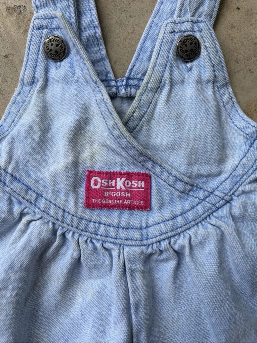 OshKosh B'gosh Light Blue Denim Short Overalls Pink Vestback Vintage Y2K
